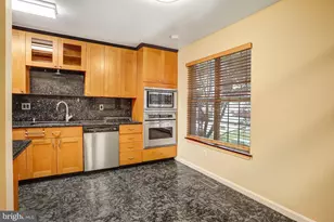 19506 Taverney Dr, Gaithersburg, MD 20879 - Photo 8