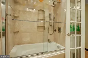 19506 Taverney Dr, Gaithersburg, MD 20879 - Photo 26