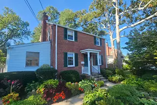 8616 Lynbrook Dr, Bethesda, MD 20814 - Photo 2