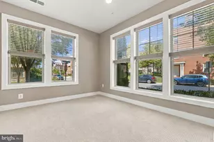 701 Hendrix Ave, Gaithersburg, MD 20878 - Photo 2