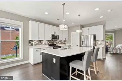 701 Hendrix Avenue, Gaithersburg, MD 20878 - Photo 10