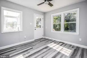 9813 Braddock Rd, Silver Spring, MD 20903 - Photo 12