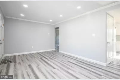 9813 Braddock Road, Silver Spring, MD 20903 - Photo 6