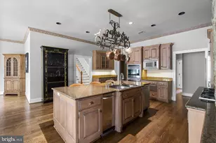 13611 Deakins Ln, Darnestown, MD 20874 - Photo 20