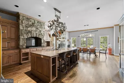 13611 Deakins Lane, Darnestown, MD 20874 - Photo 18