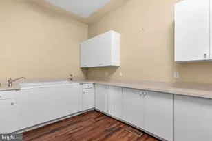 13611 Deakins Ln, Darnestown, MD 20874 - Photo 32