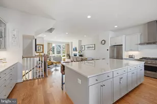 9767 Azure Aly, Bethesda, MD 20817 - Photo 16
