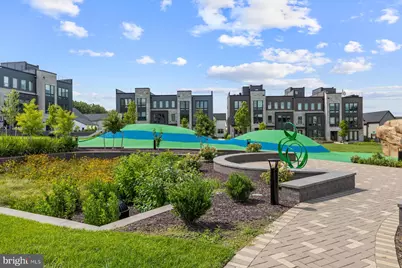 9767 Azure Aly, Bethesda, MD 20817 - Photo 46