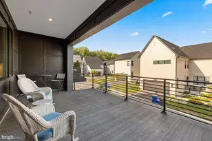 9767 Azure Aly, Bethesda, MD 20817 - Photo 18