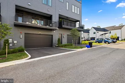 9767 Azure Aly, Bethesda, MD 20817 - Photo 34