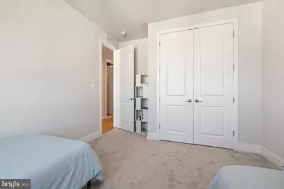 9767 Azure Aly, Bethesda, MD 20817 - Photo 32