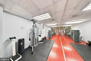 4601 N Park Ave, Chevy Chase, MD 20815 - Photo 36