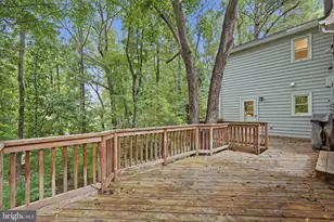 7620 Winterberry Pl, Bethesda, MD 20817 - Photo 36