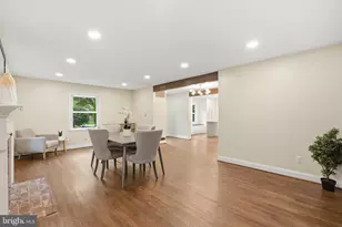 7620 Winterberry Pl, Bethesda, MD 20817 - Photo 10