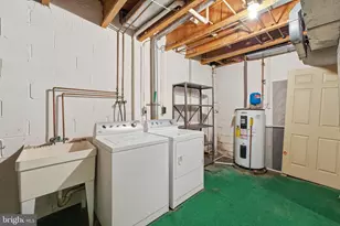 11 Sangamore Ct, Bethesda, MD 20816 - Photo 26