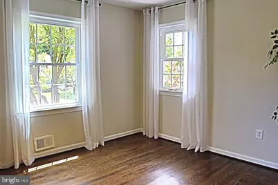 1289 Bartonshire Way, Potomac, MD 20854 - Photo 38