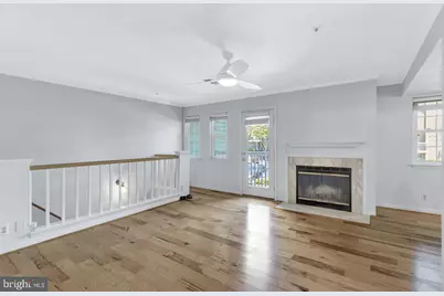 5716 Chapman Mill Drive #150, Rockville, MD 20852 - Photo 4