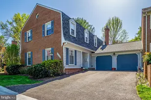 10226 Democracy Ln, Potomac, MD 20854 - Photo 1
