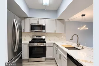 7915 NW Eastern Avenue NW #412, Silver Spring, MD 20910 - Photo 10