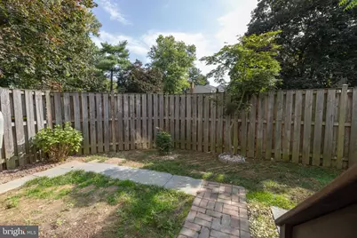 136 Sharpstead Lane, Gaithersburg, MD 20878 - Photo 12