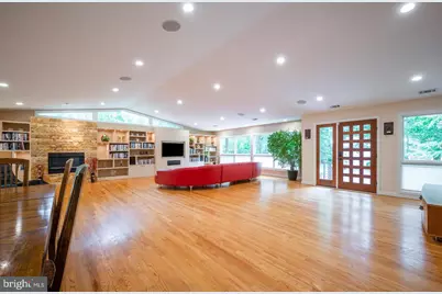 8313 Still Spring Court, Bethesda, MD 20817 - Photo 4