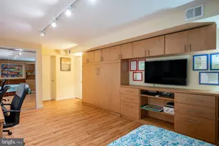 8313 Still Spring Ct, Bethesda, MD 20817 - Photo 28