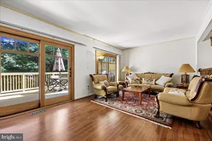 10623 Pine Haven Terrace, North Bethesda, MD 20852 - Photo 16
