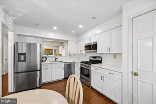 10623 Pine Haven Terrace, North Bethesda, MD 20852 - Photo 8