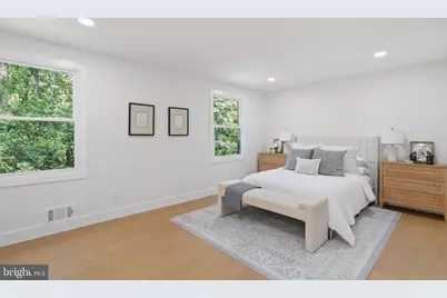 6404 W Halbert Road, Bethesda, MD 20817 - Photo 32