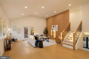 6404 W Halbert Rd, Bethesda, MD 20817 - Photo 8