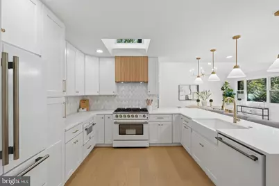 6404 W Halbert Road, Bethesda, MD 20817 - Photo 14
