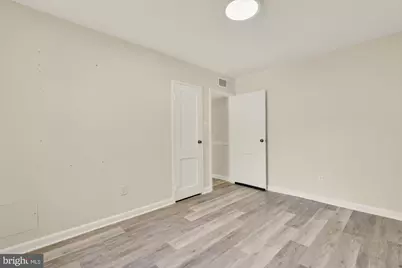 10413 Montrose Avenue #101, Bethesda, MD 20814 - Photo 12
