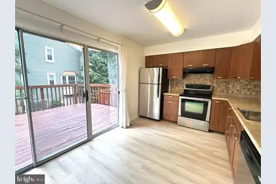 20014 Lake Park Drive #121, Germantown, MD 20874 - Photo 4