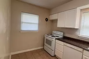 11203 Dodson Ln, Silver Spring, MD 20902 - Photo 8