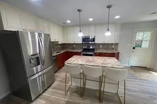 9609 Barkston Ct, Rockville, MD 20850 - Photo 2