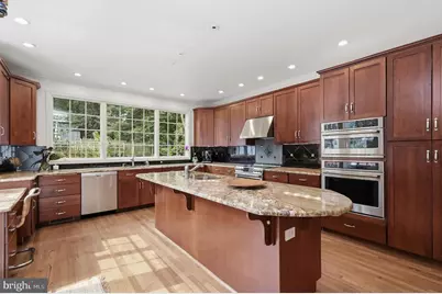 6100 Gloster Road, Bethesda, MD 20816 - Photo 16