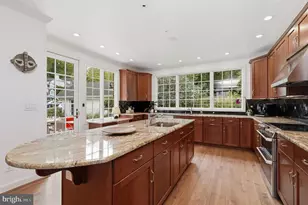 6100 Gloster Rd, Bethesda, MD 20816 - Photo 18