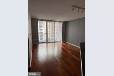 11710 Old Georgetown Road #807, North Bethesda, MD 20852 - Photo 8