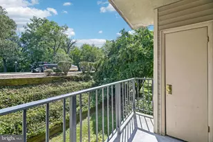 130 Duvall Ln, Gaithersburg, MD 20877 - Photo 38