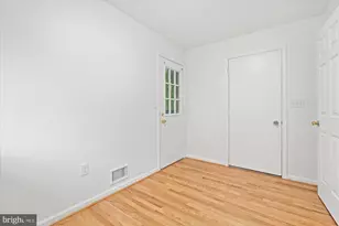 9601 Persimmon Tree Rd, Potomac, MD 20854 - Photo 24