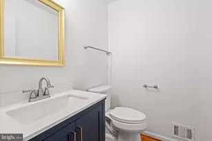 9601 Persimmon Tree Rd, Potomac, MD 20854 - Photo 16