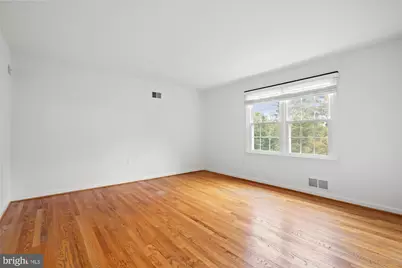 9601 Persimmon Tree Road, Potomac, MD 20854 - Photo 30