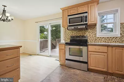 8266 Amity Circle, Gaithersburg, MD 20877 - Photo 12