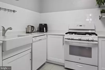 1111 University Boulevard W #714, Silver Spring, MD 20902 - Photo 6