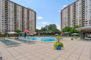 5225 Pooks Hill Rd, Bethesda, MD 20814 - Photo 1