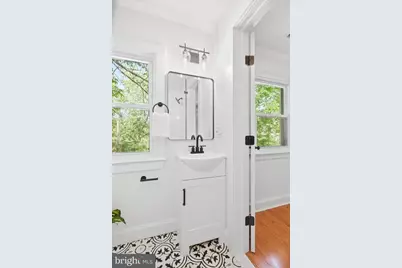 9424 Colesville Road, Silver Spring, MD 20901 - Photo 20
