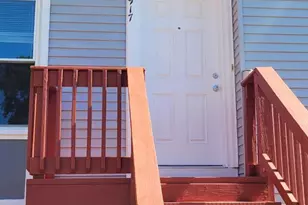 18917 Pine Ridge Ln, Germantown, MD 20874 - Photo 2