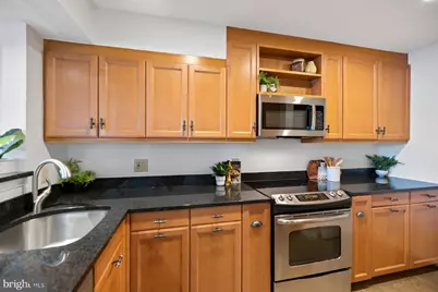 10819 Hampton Mill Ter #608 (Unit Door #110) Terrace, Rockville, MD 20852 - Photo 6