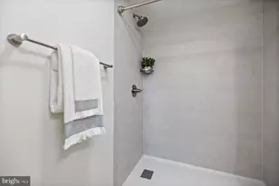 10819 Hampton Mill Ter #608 (Unit Door #110) Terrace, Rockville, MD 20852 - Photo 14