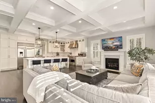 10205 Farnham Dr, Bethesda, MD 20814 - Photo 20